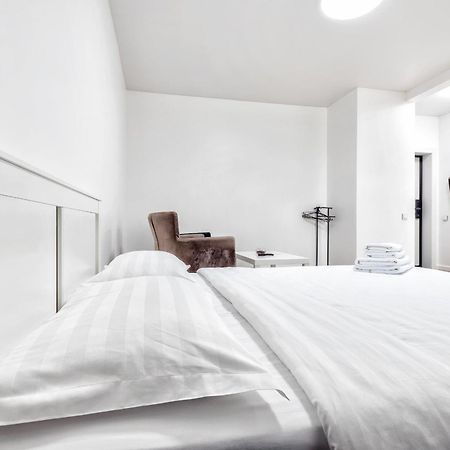 Raisson Aparthotel G84 Хан Шатыр Astana Buitenkant foto