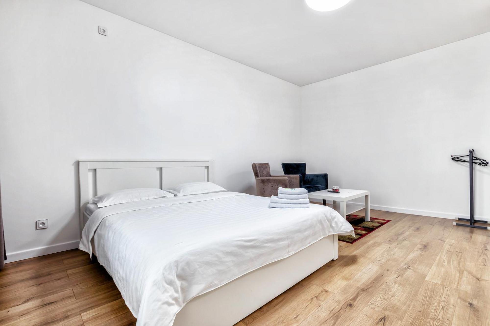 Raisson Aparthotel G84 Хан Шатыр Astana Buitenkant foto